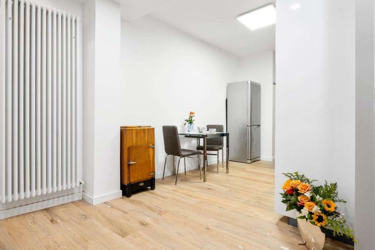 Duplex Luxurious Apt In The Heart Of Bologna Exterior foto