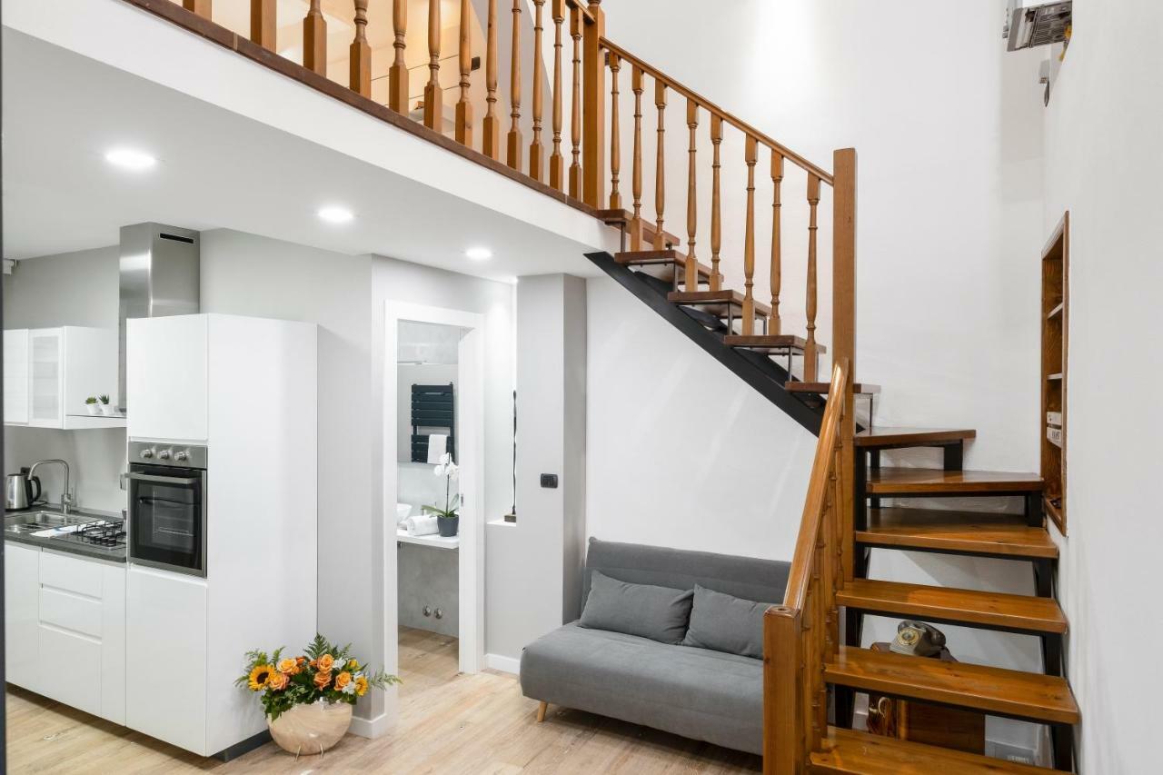 Duplex Luxurious Apt In The Heart Of Bologna Exterior foto